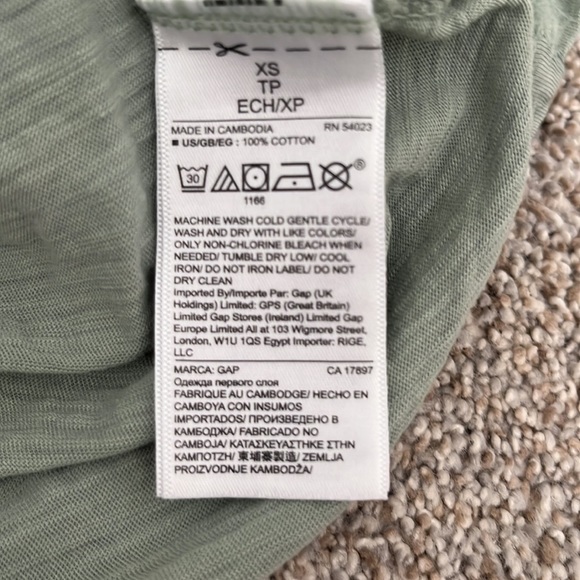 Light Green Tank Top - Picture 4 of 4